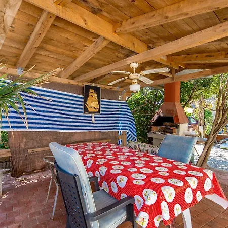 Apartman Masa Povljana