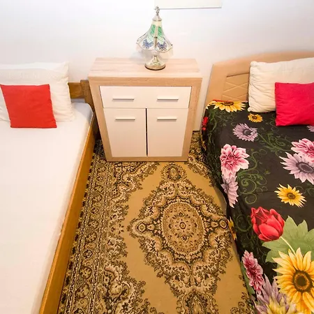 Masa Apartamento Povljana