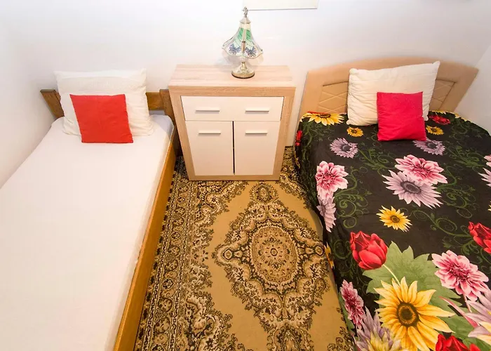 Masa Lägenhet Povljana